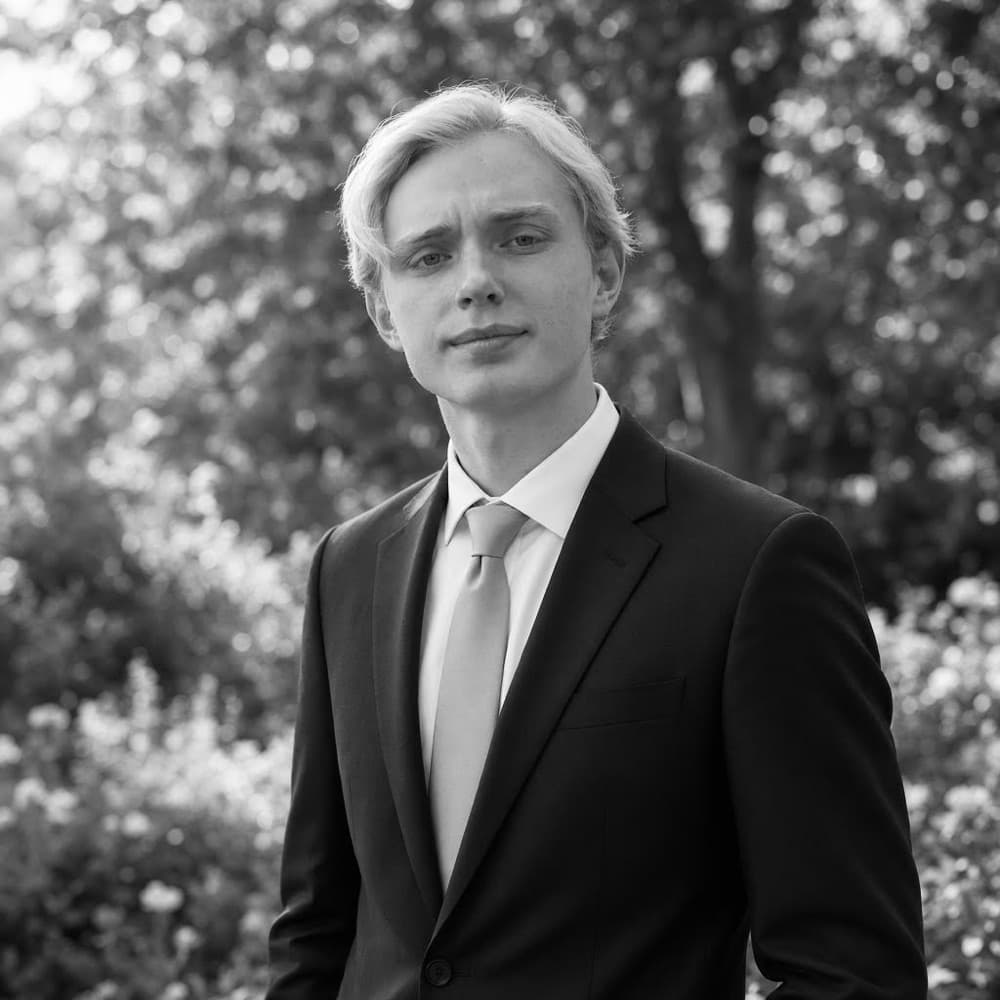 Porträtt av Jon Schumacher Qwerin